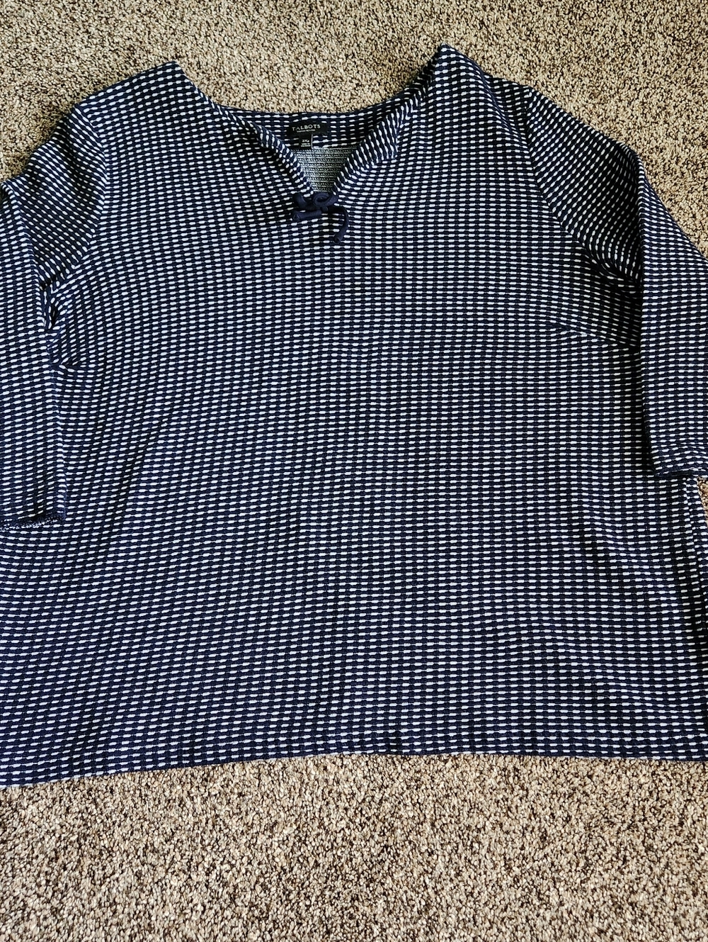 Talbots Women Petites Size 2X Knit Top Navy White Vneck Quarter Sleeves Textured